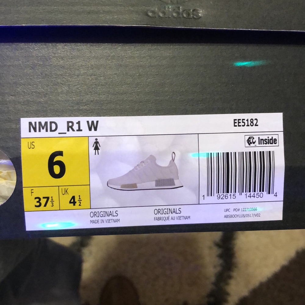 Brand new in box Adidas women’s NMD - Picture 4 of 4